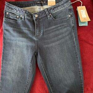 Dark Wash Blue Women’s Prana jeans size 8, 33 length -
